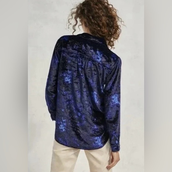 Anthropologie Pilcro Size 8 Mara Relaxed Velvet Buttondown Blue Motif Velvet - Picture 12 of 13